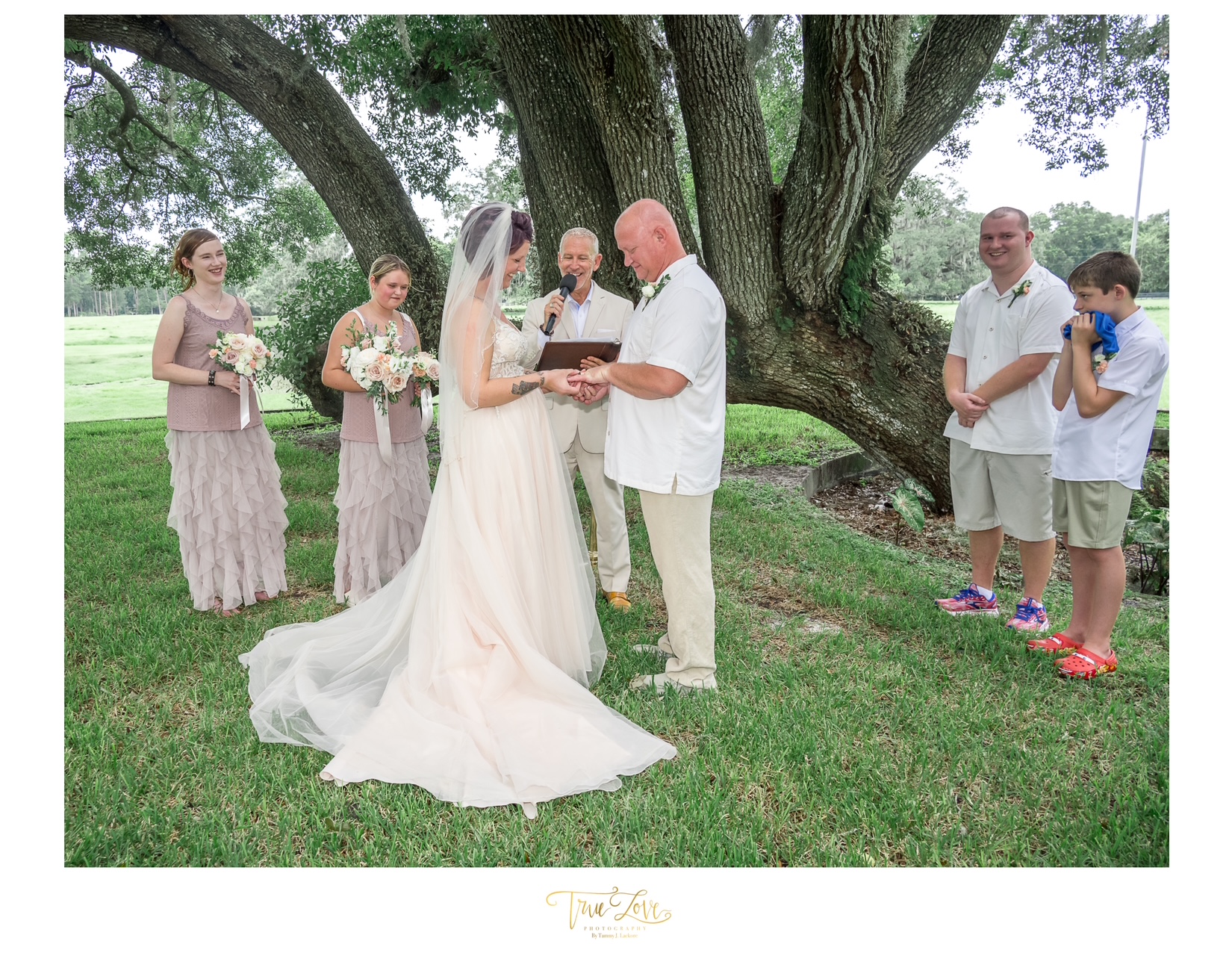 SC_Officiant Rev. Rick Lackore