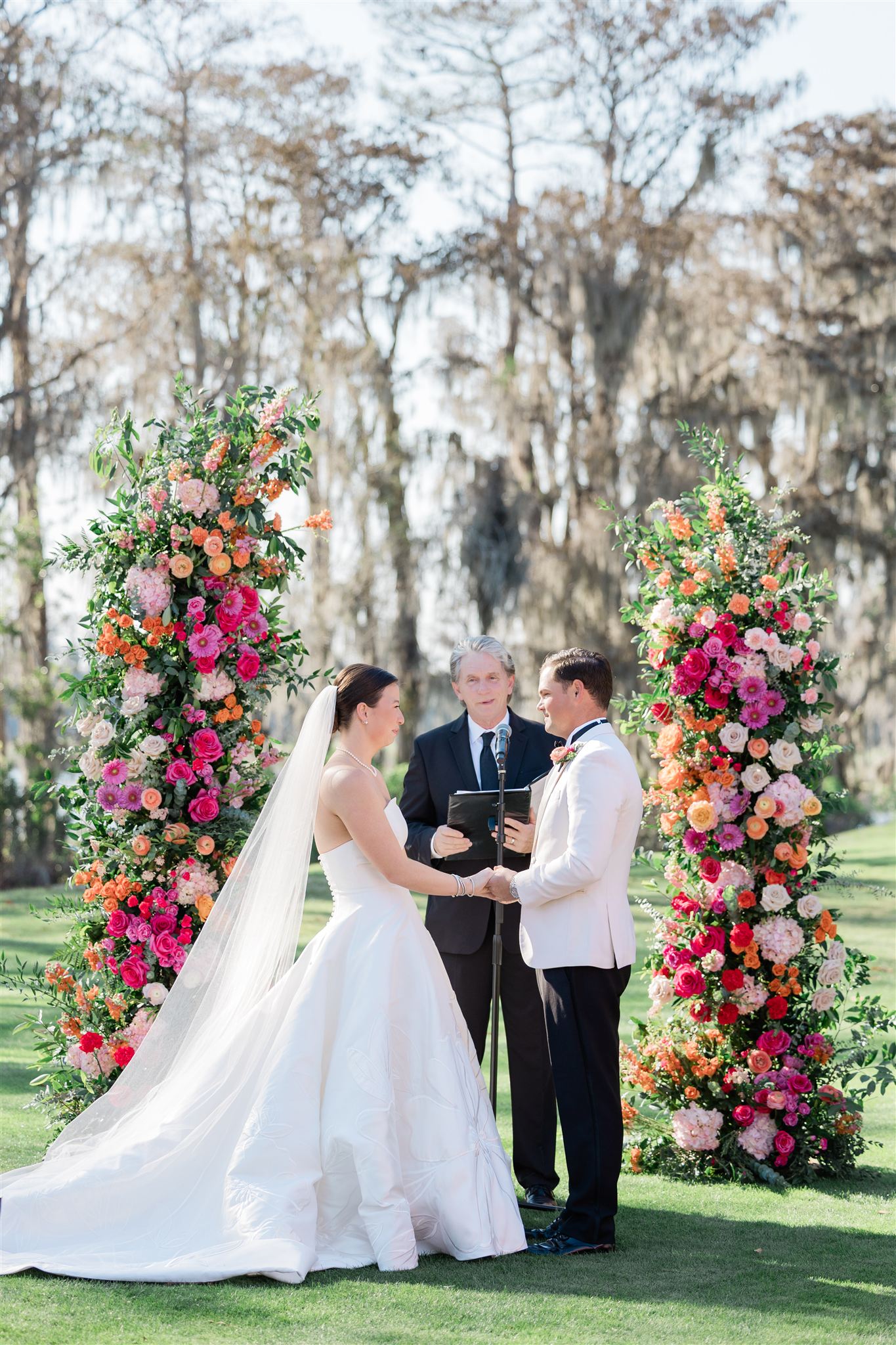 SC_Officiant Dr. Paul Jackson