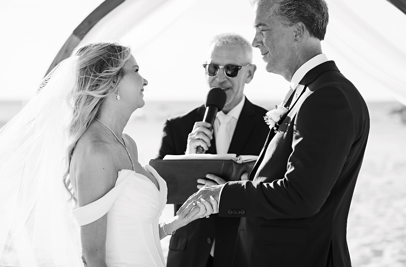 SC_Officiant Rev. Rick Lackore