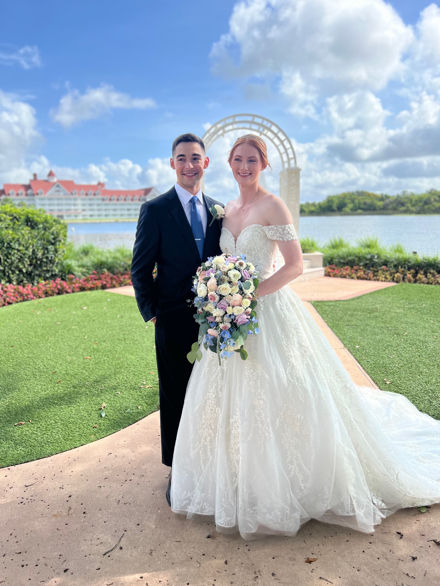 SC_Officiant Rev. Glynn Ferguson